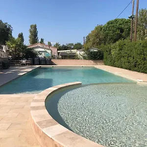 Camping Mobilhome-6voyageurs-clim-wifi-piscine-plage, Hyères