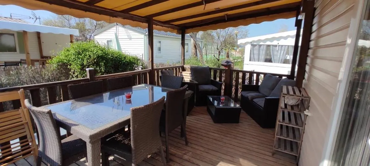 Mobilhome En Face Des Plages Hyeres 0*,  France